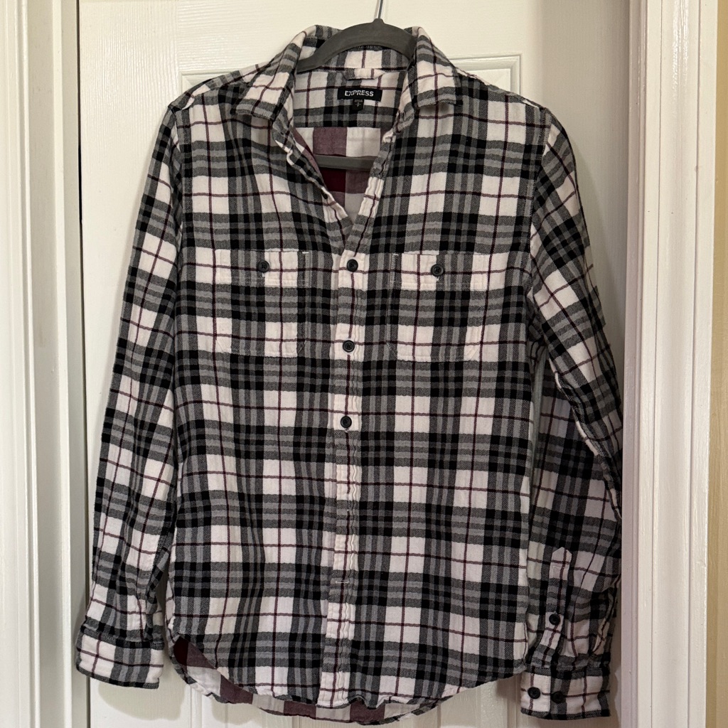 Express Black, White And Burgundy Plaid Button-Down Shirt